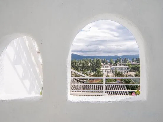 Дали: Dali Abu Inn