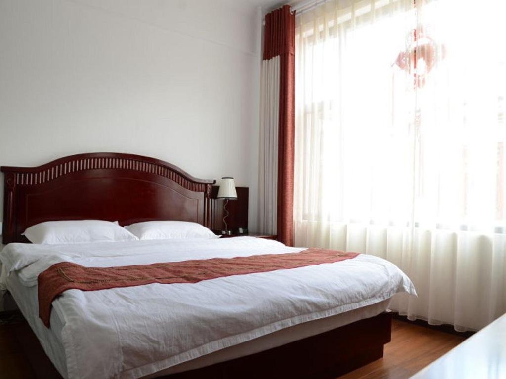 Дали: Dali Ancient Town Liubai Coffee Hostel