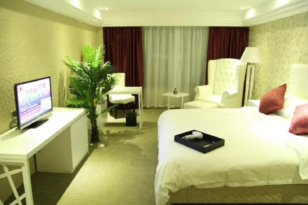 Цзясинь: Jiashan Hollywood Hotel