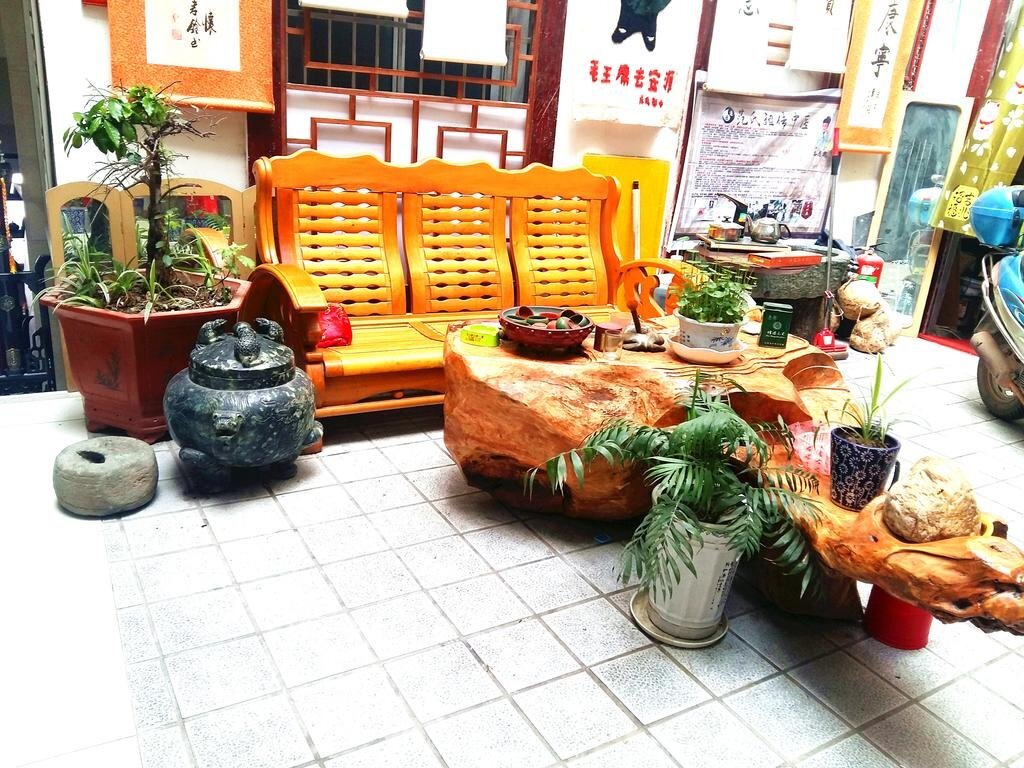 Шиянь: Wudangshan Tanluzhe Youth Hostel