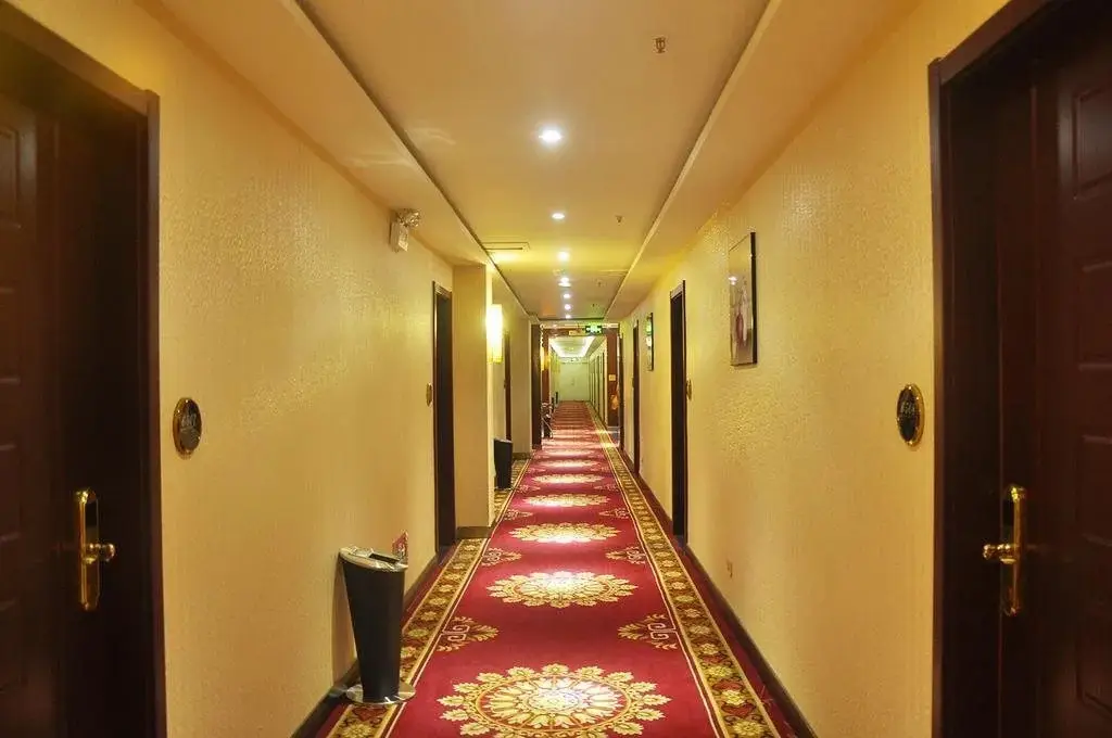 Тайюань: Yufujiang Fashion Business Hotel