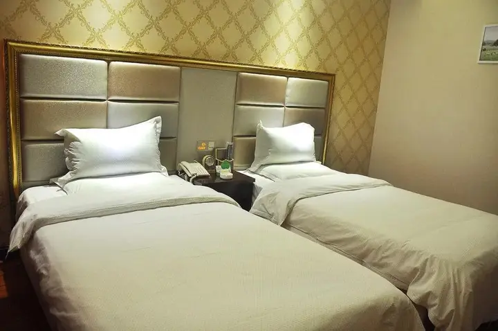 Тайюань: Yufujiang Fashion Business Hotel