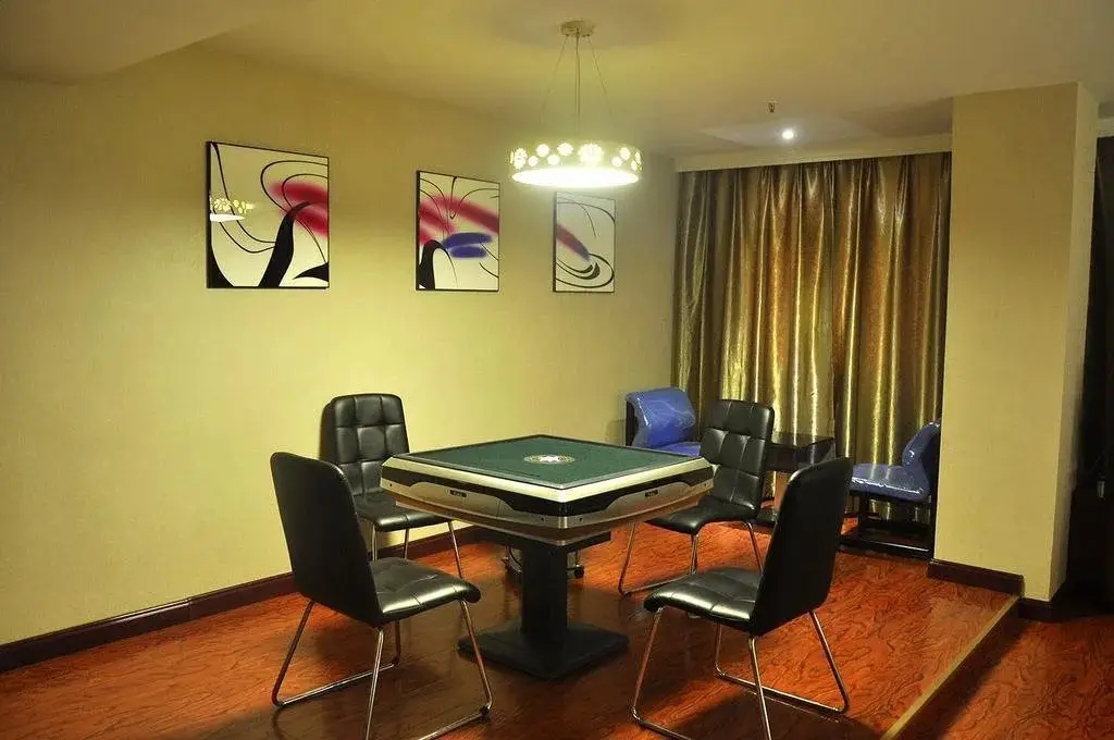 Тайюань: Yufujiang Fashion Business Hotel