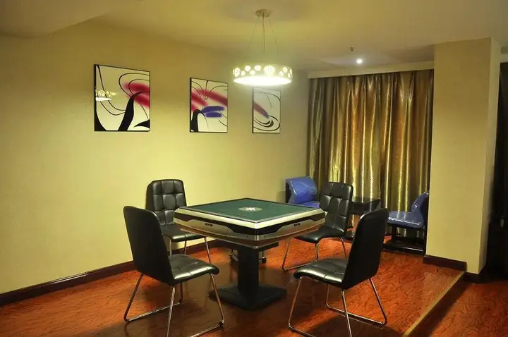 Тайюань: Yufujiang Fashion Business Hotel