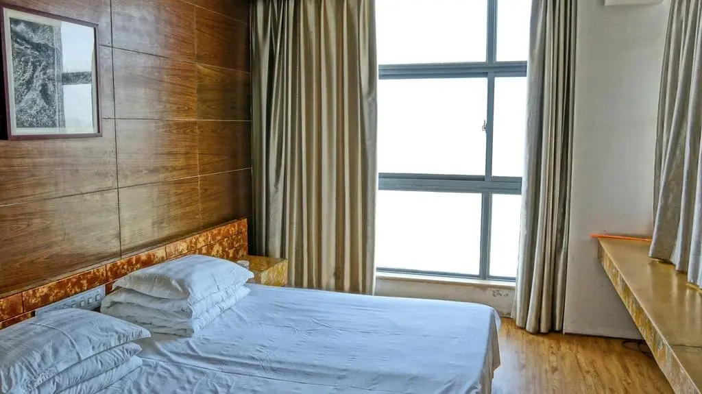Ляньюньган: Liandao Tenglong Jujia Hotel