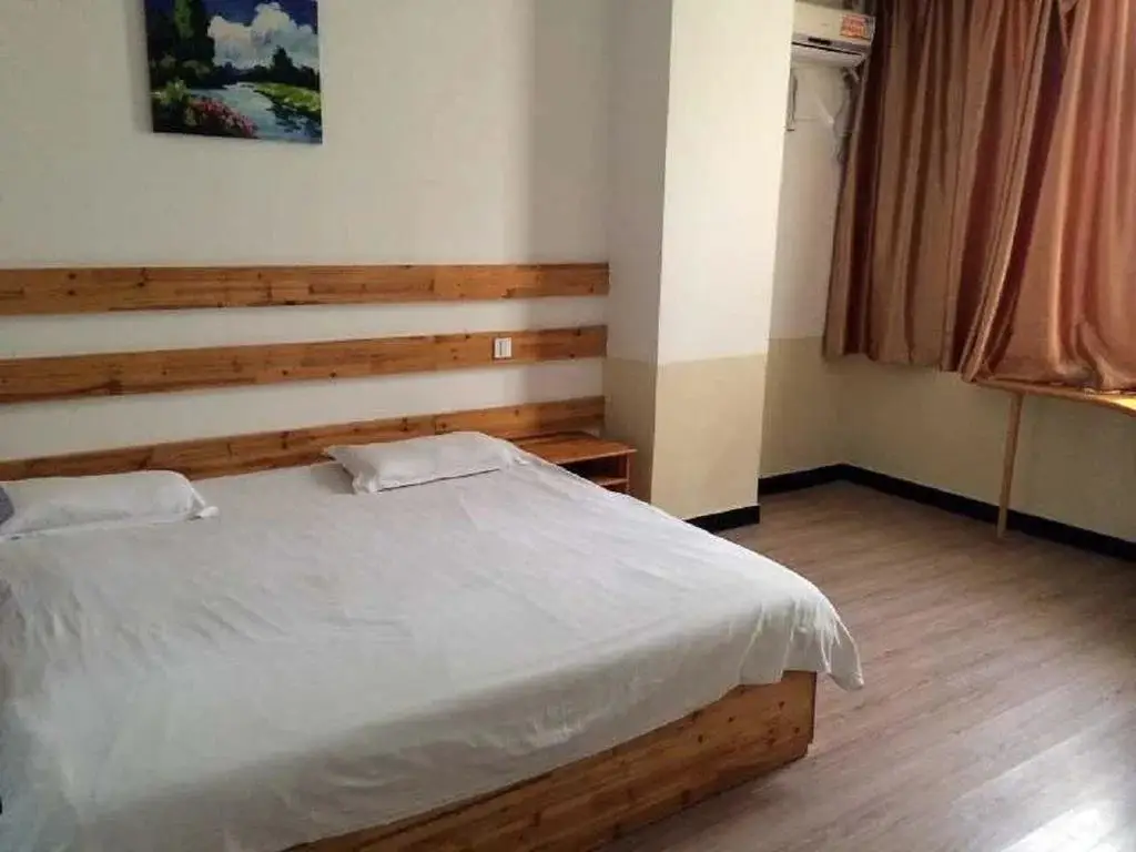 Чаншу: Longquan Hotel
