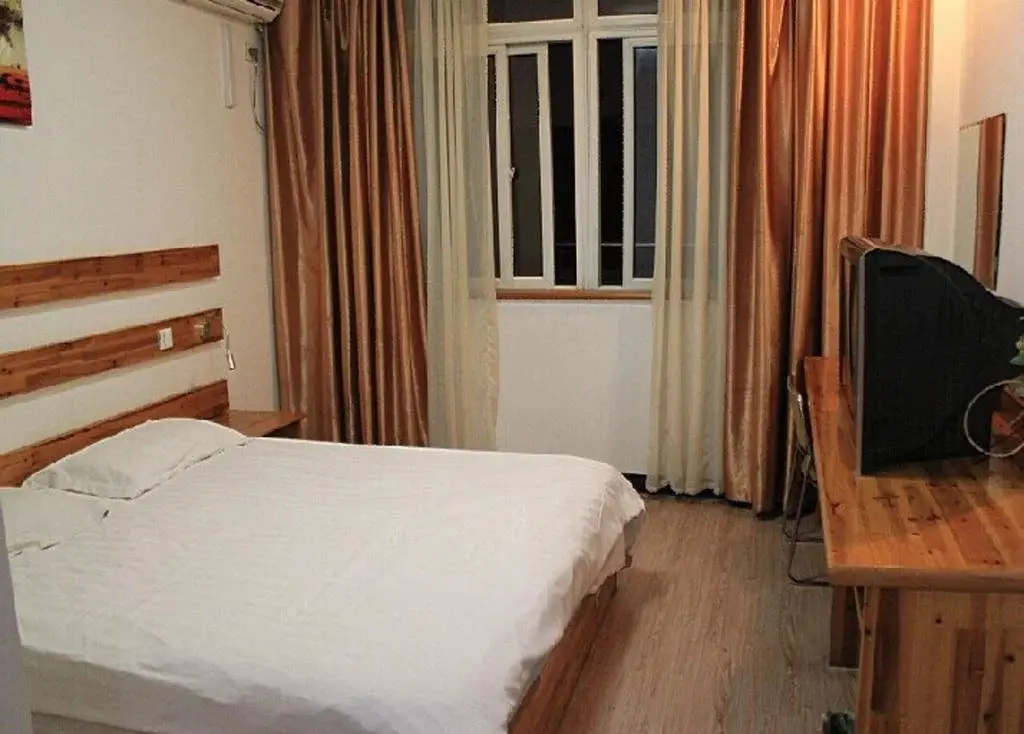 Чаншу: Longquan Hotel
