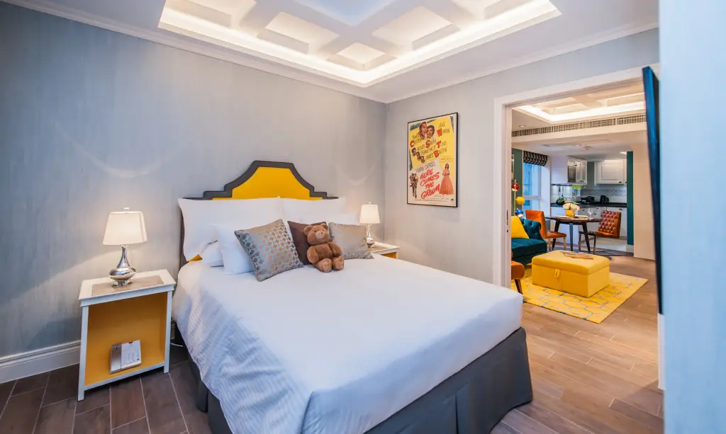 Гонконг: Madera Hollywood