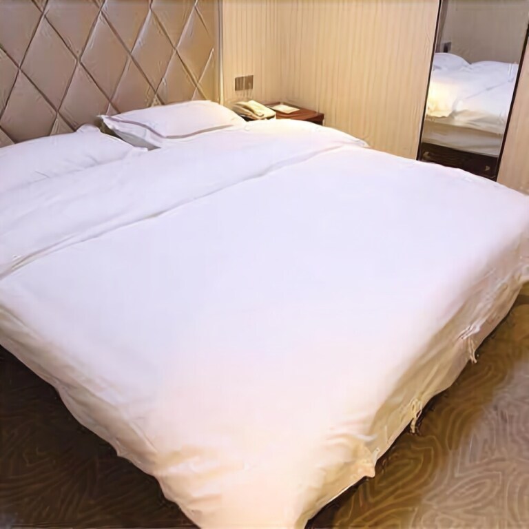 Ухань: V9 Diamond Chain Hotel Wuhan Hankou Railway Station Metro Station