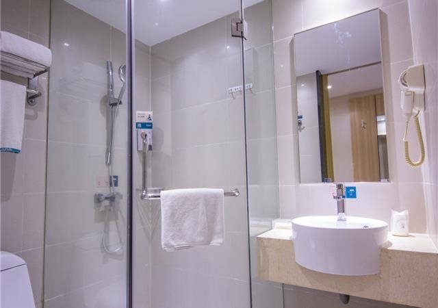 Наньчан: City Comfort Inn Nanchang Railway Station