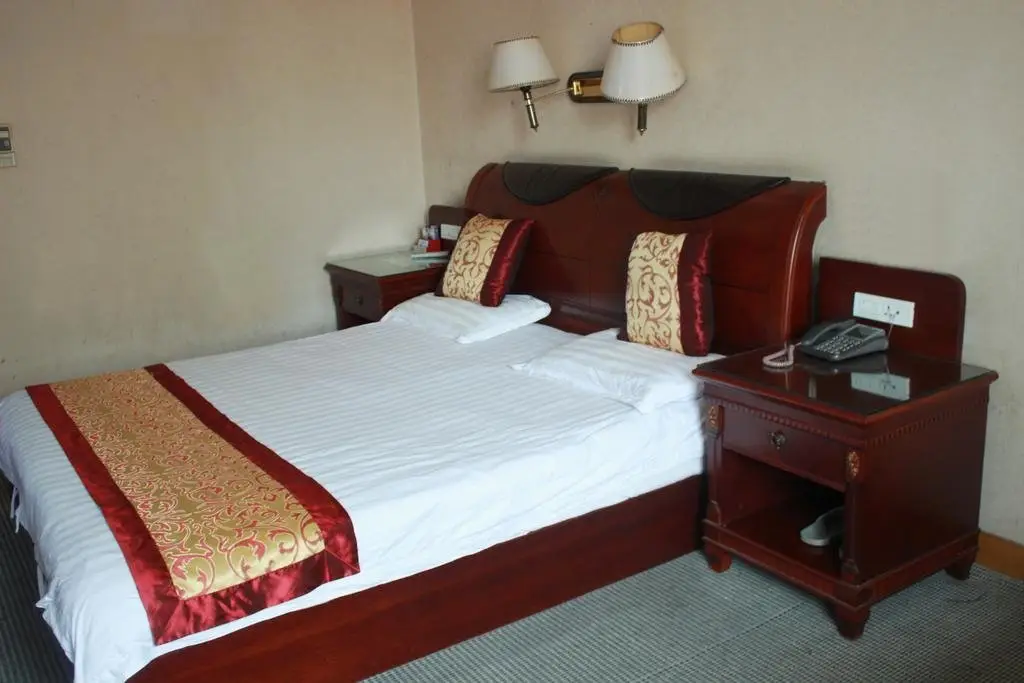 Тайчжоу: Taizhou Taishan Business Hotel