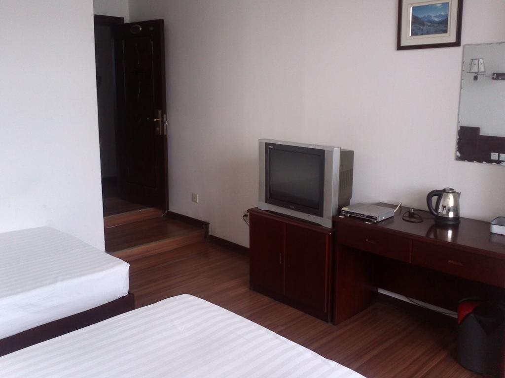 Тайчжоу: Jiangyan District Jingning Hotel