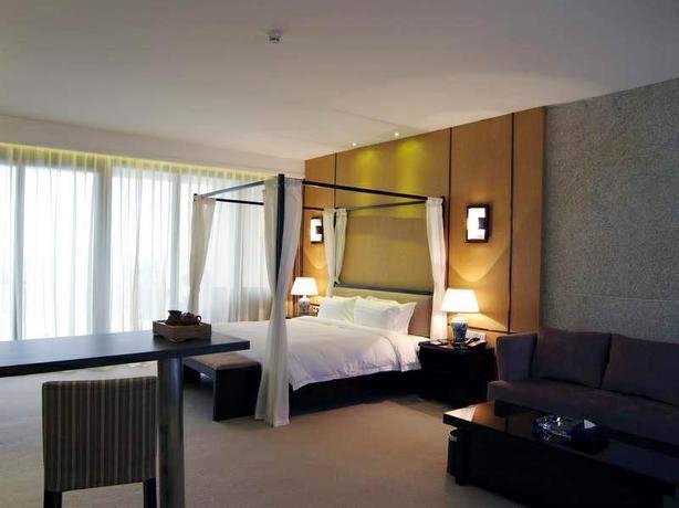 Шэньчжэнь: Shenzhen Marina Club