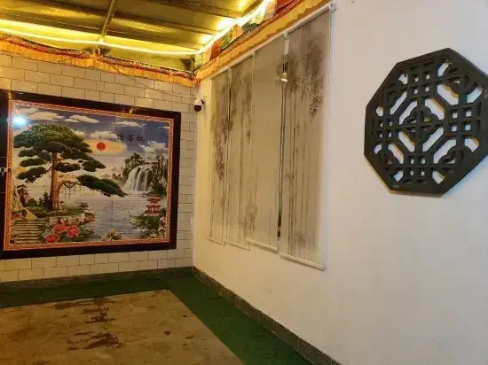 Синьчжоу: Shengyi Hotel (Wutai Mountain Tourist Center Store)