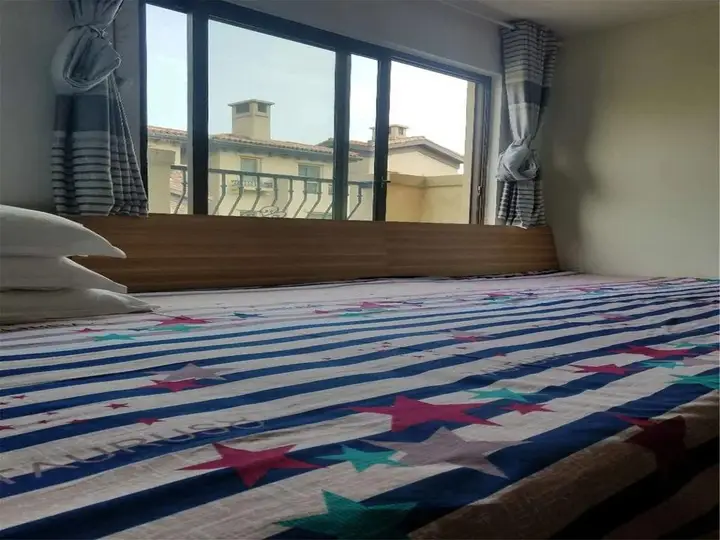Циндао: Qingdao Beach Youth Hostel
