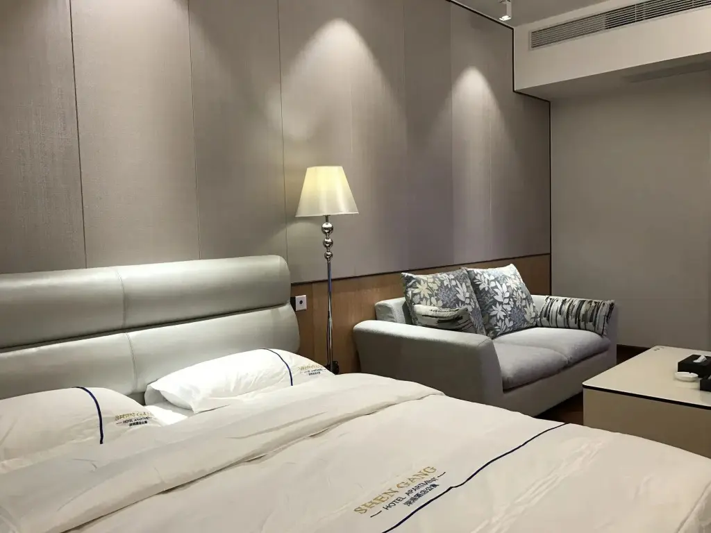Шэньчжэнь: Shengang Executive Apartment Shenzhen