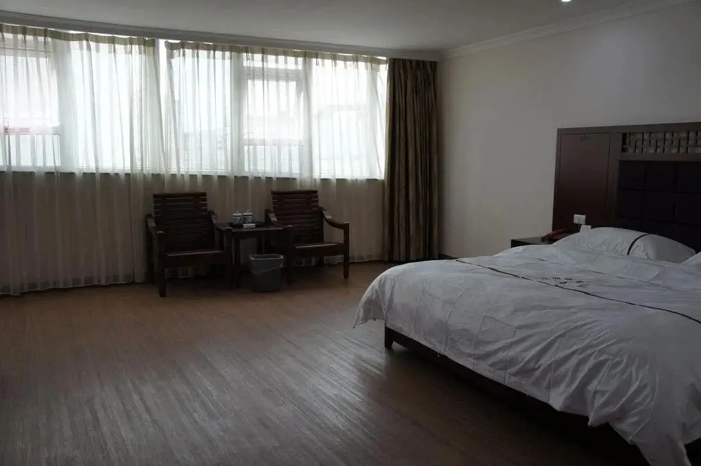 Гуйлинь: Guilin Jiangzhe Business Hotel