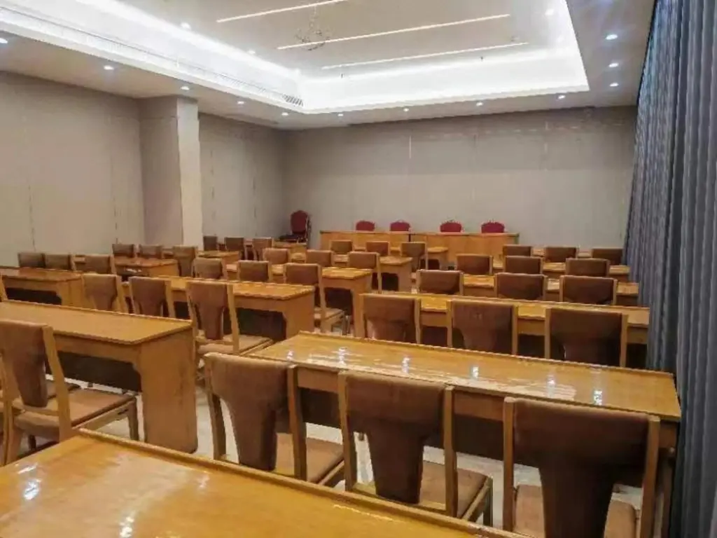Синьчжоу: Wutaishan Changsheng Inn Wuyemiao