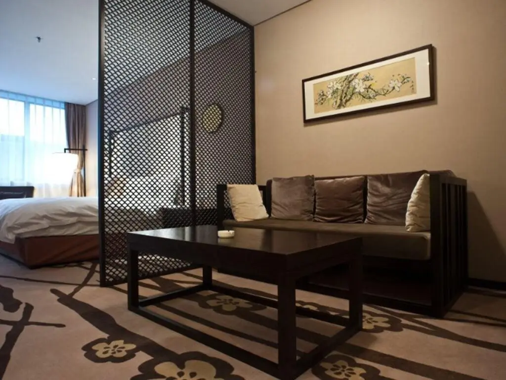 Уси: Wuxi Scholars Hotel
