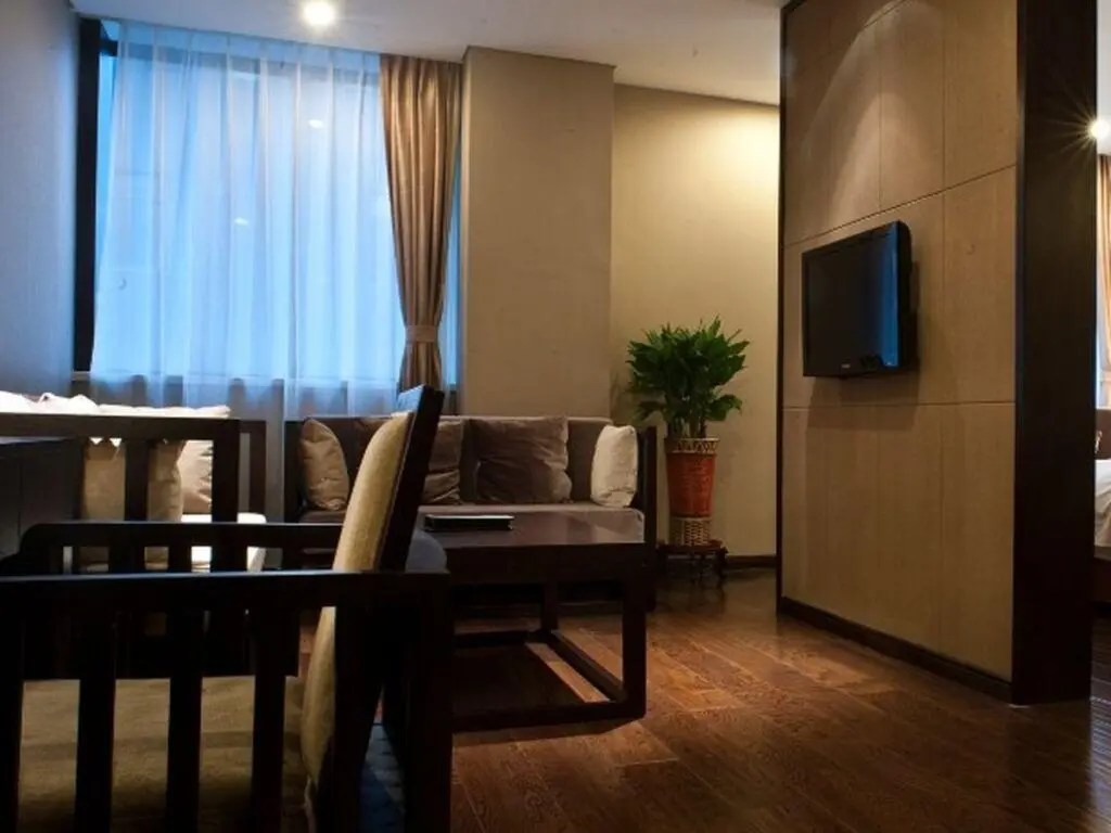 Уси: Wuxi Scholars Hotel