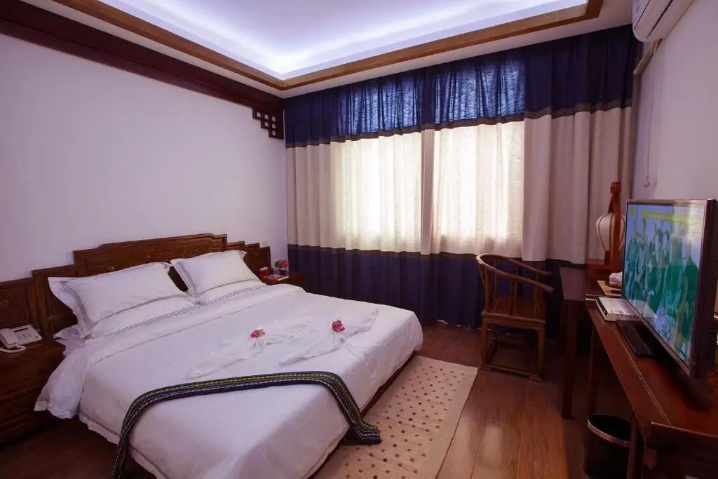 Чжанцзяцзе: Zhangjiajie Yu'andi Xiangxi Theme Holiday Inn