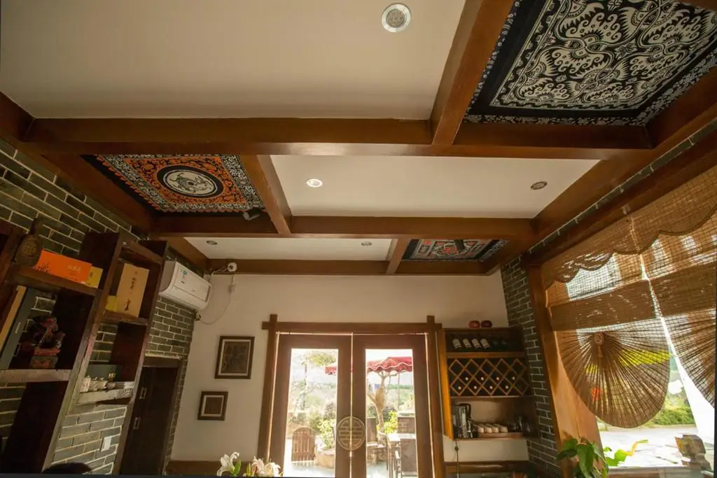 Чжанцзяцзе: Zhangjiajie Yu'andi Xiangxi Theme Holiday Inn