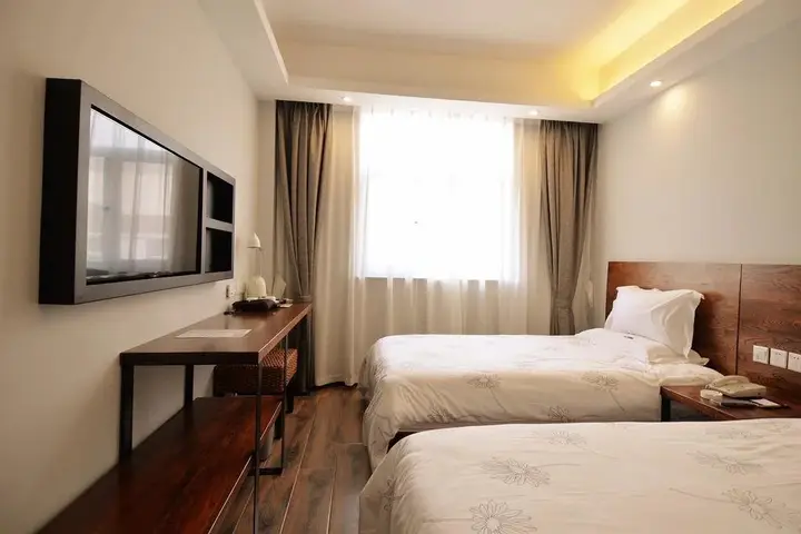 Шицзячжуан: Langyun Hotel Pingshan Hehualou