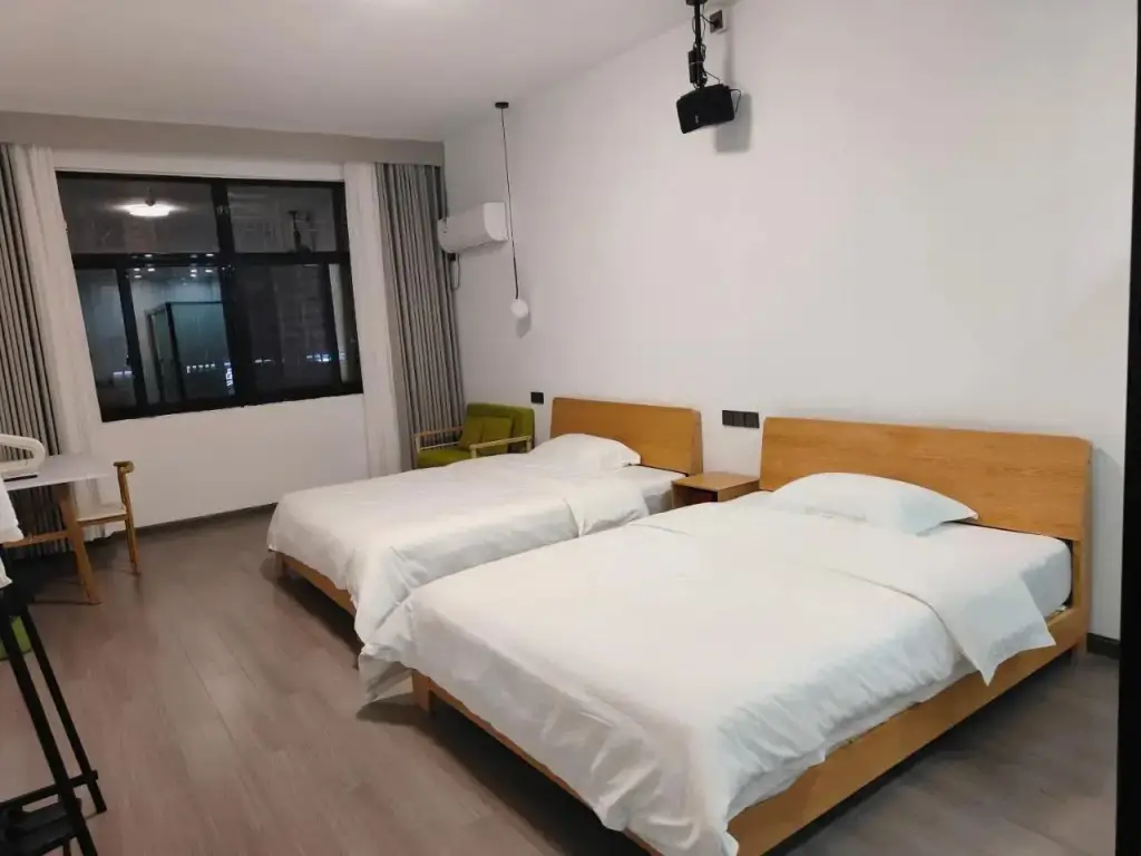 Цзясинь: Wuzhen Beyond Cloud Bontique Inn