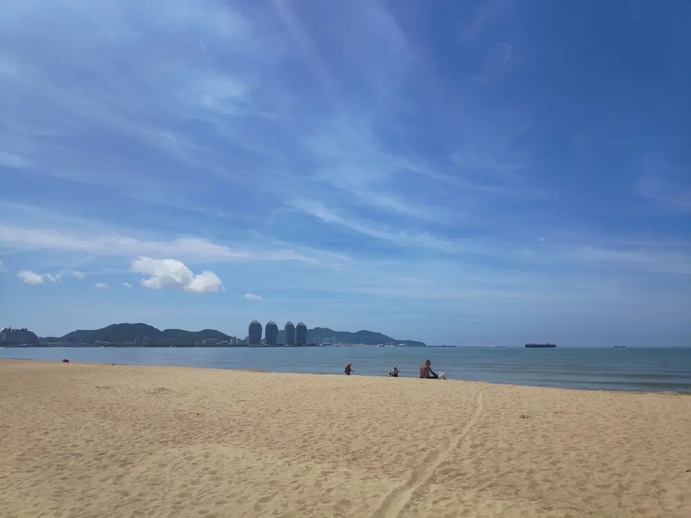 Санья: Sanya Sea View Holiday Apartment