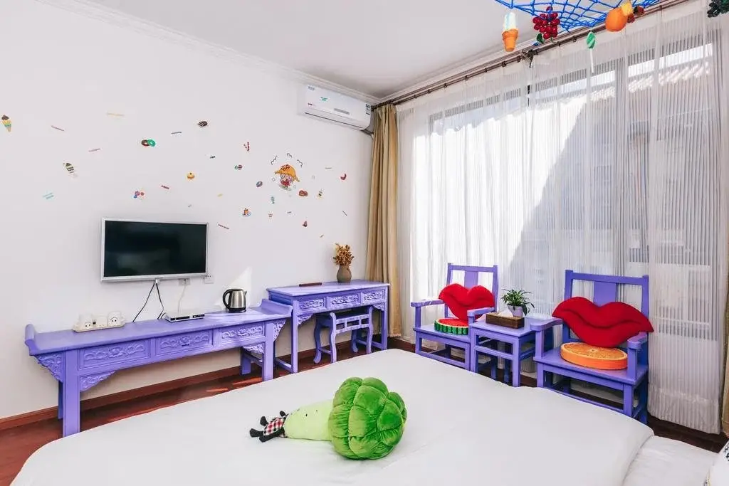 Дали: Homelife Theme Inn Dali