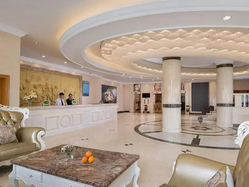 Хух-Хото: Vienna Hotel Inner Mongolia Hohhot Railway Station Gongzhufu Metro Station
