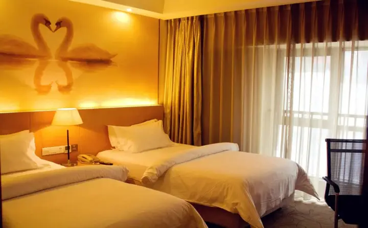 Чжэнчжоу: Jinjiang Metropolo Hotel Zhengzhou Erqi