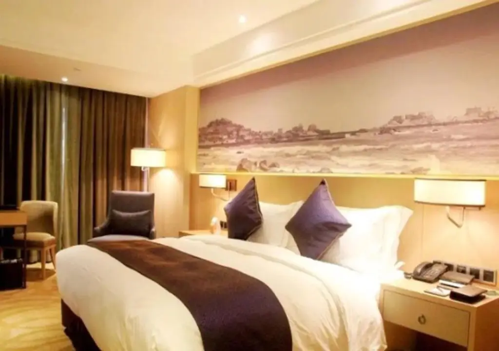 Циндао: Sky World Hotel Qingdao