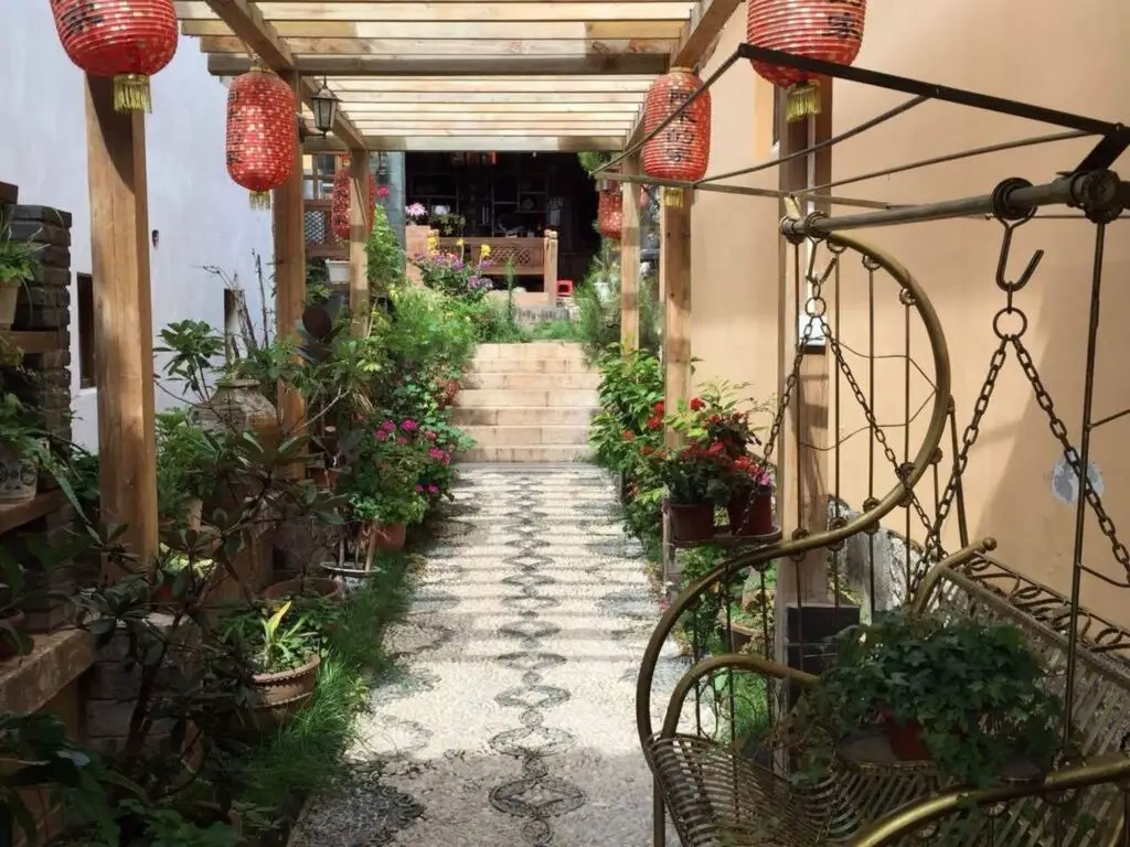 Lijiang Taimeilishe Inn — фото 1