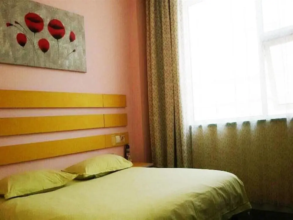 Тайан: Luke Hotel
