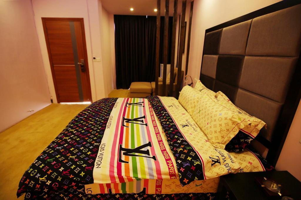 Lijiang Longxingtianxia Inn — фото 1