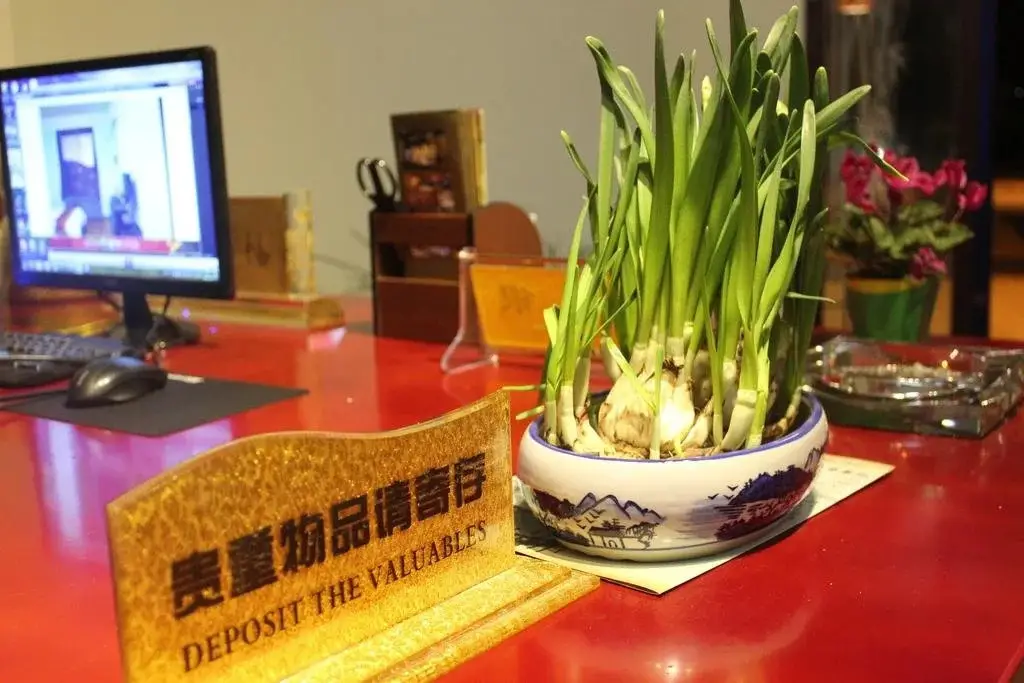 Дали: Xiaolazhe Hotel