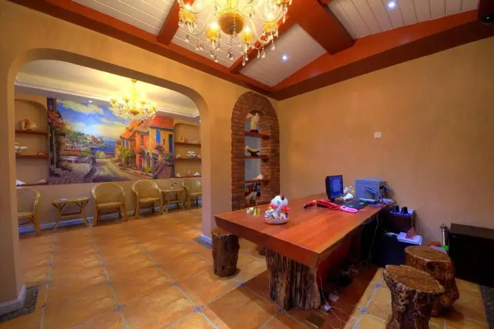 Циньхуандао: Qinhuangdao Youjian Sea Holiday Inn
