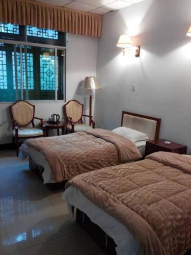 Гуанъюань: 318 Express Motel Guangyuan Micang Mountain