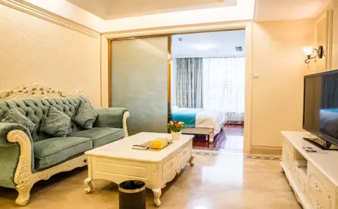 WAIFIDEN Guangzhou HaiZhu Square WanYi Apartment — фото 1