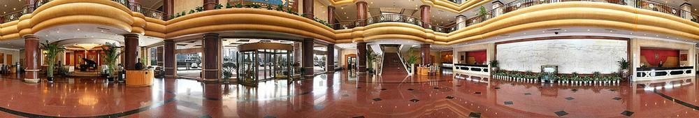 Янчжоу: New Century Hotel Yangzhou