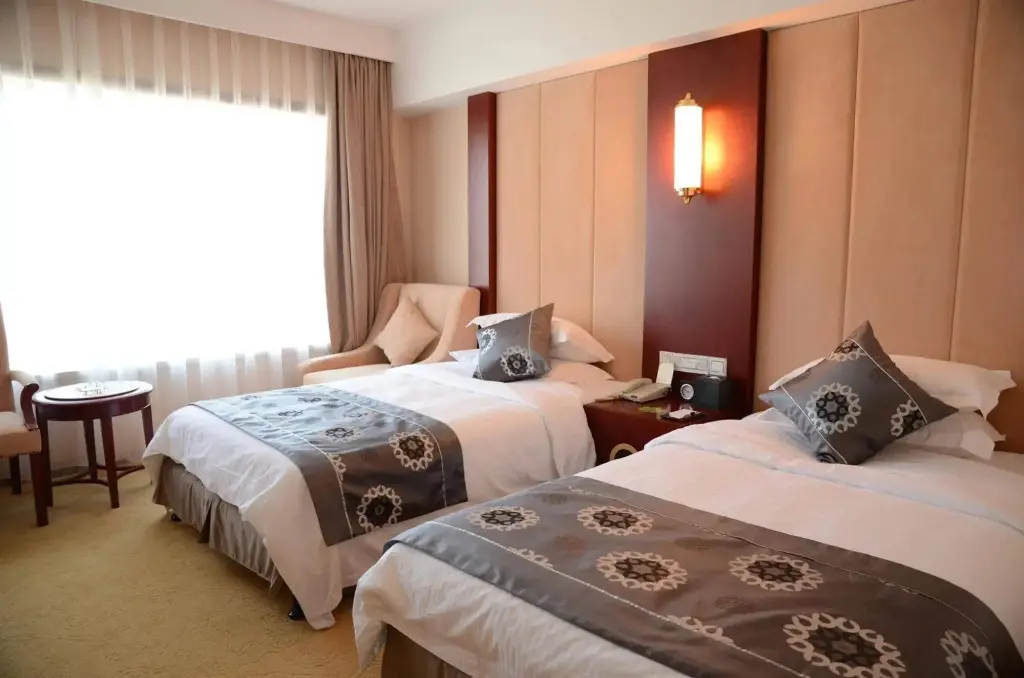 Янчжоу: New Century Hotel Yangzhou