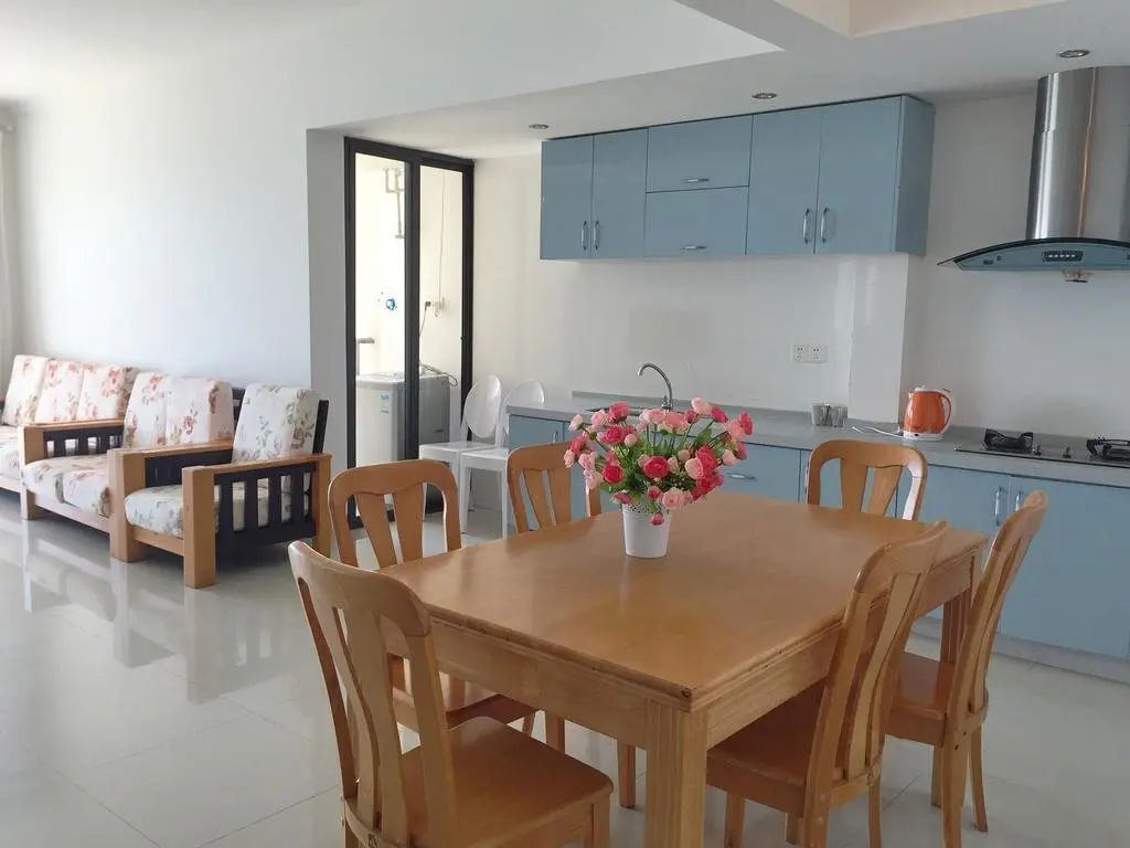 Санья: Sanya Beach Yard Apartment Sanya Bay