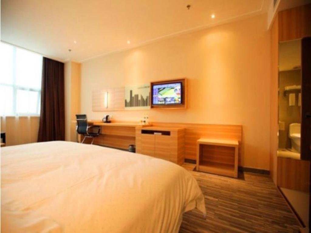 Чжунсян: City Comfort Inn Jingmen Zhongxiang Chengtian Huafu