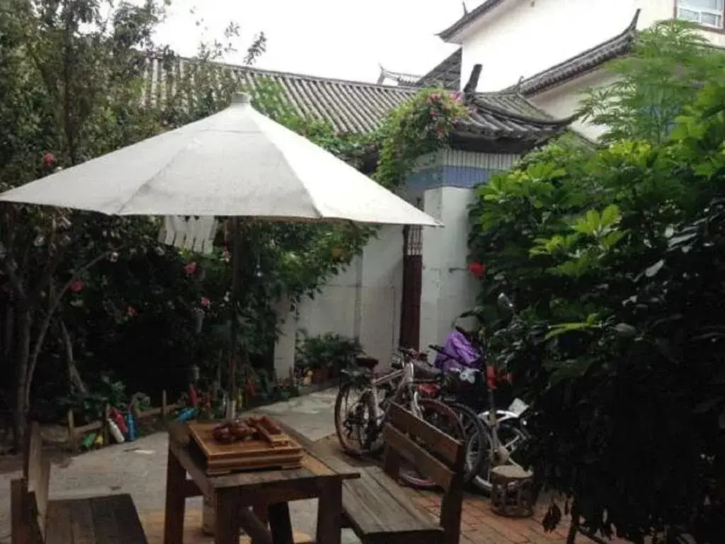 Дали: Wonderful Time Youth Hostel