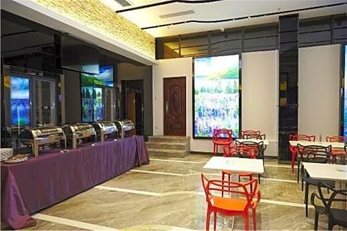 Тяньцзинь: Lavande Hotel Tianjin Guozhan Branch