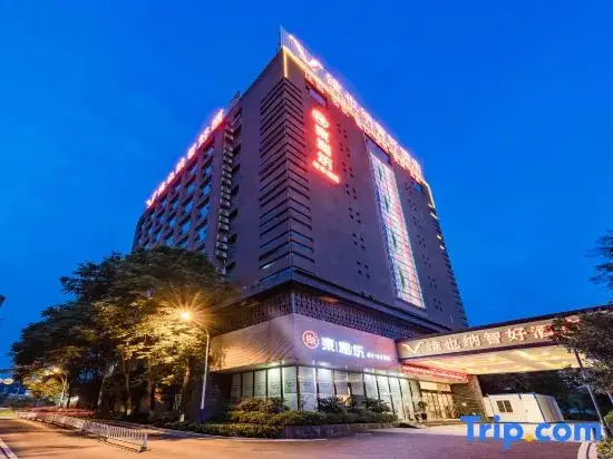 Куньмин: Kunming Like Modern Hotel