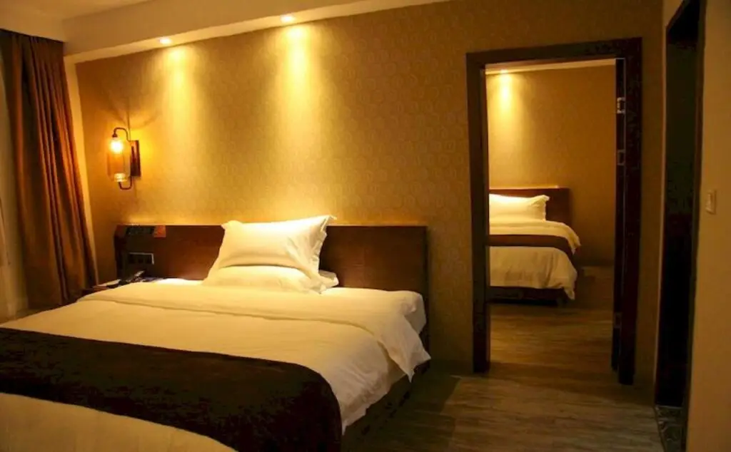 Гуанчжоу: James Joyce Coffetel Hotel Guangzhou ChangLong Branch