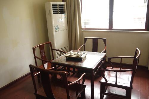 Наньпин: Wuyishan Carnival Villa Hotel