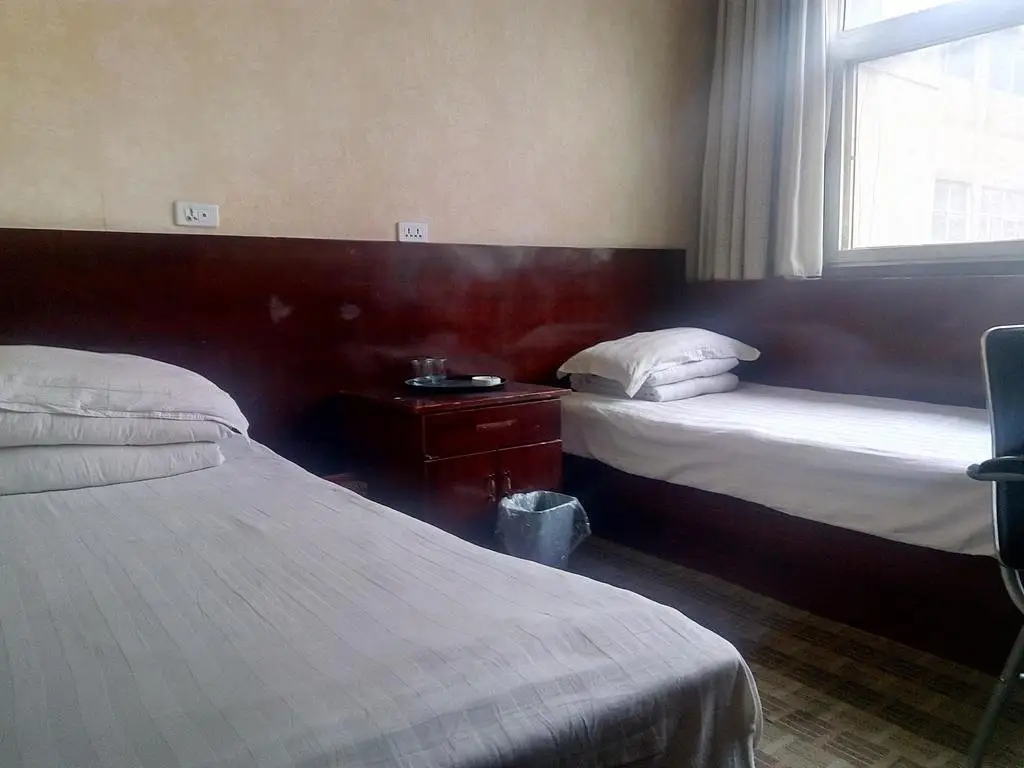 Чжэнчжоу: Foreign Trade Inn